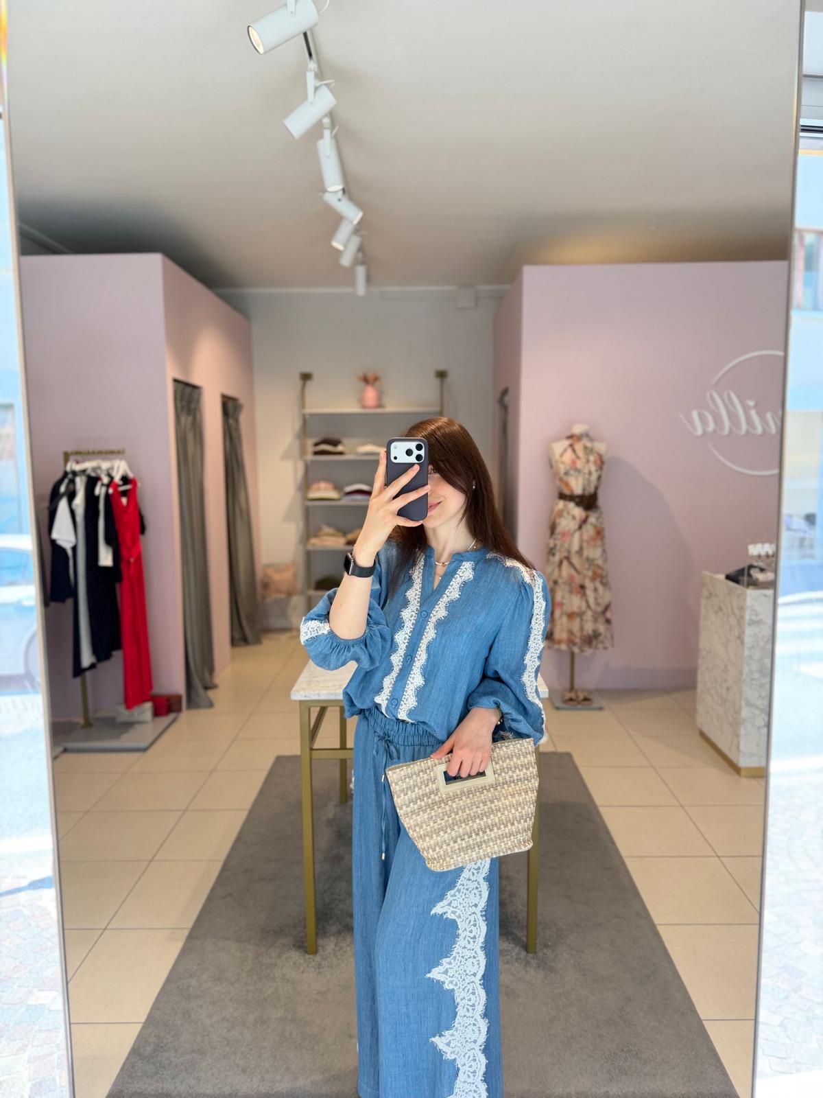 Pantalone con inserti in pizzo