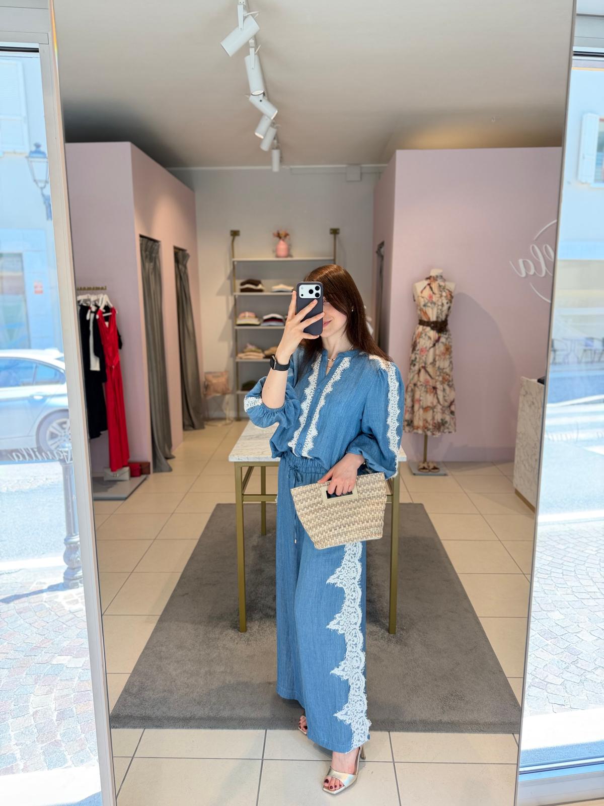 Pantalone con inserti in pizzo
