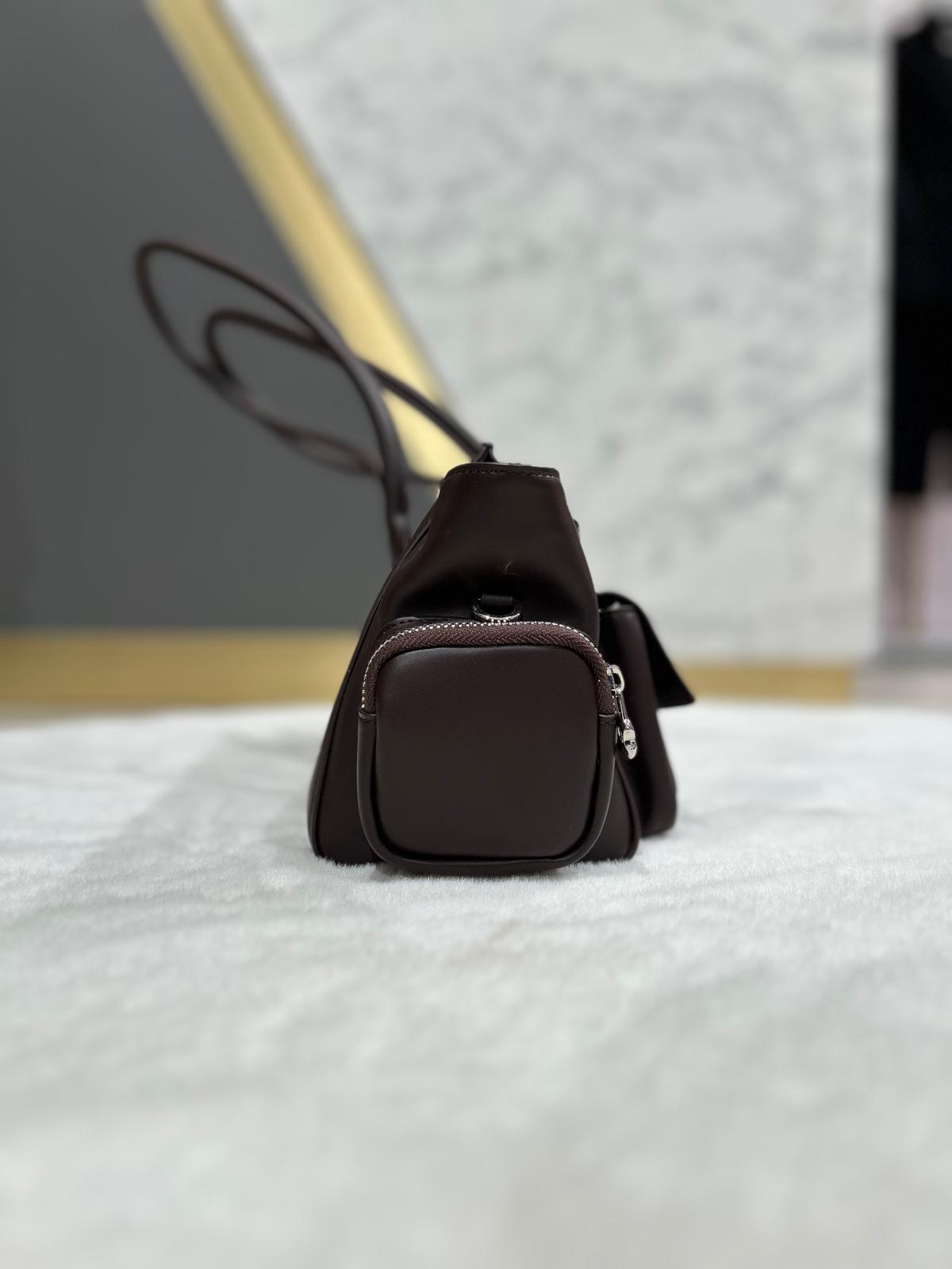 Borsa moro con taschine in pelle